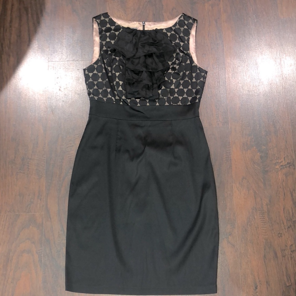 Donna Ricco New York Size 8 Sleeveless Dress